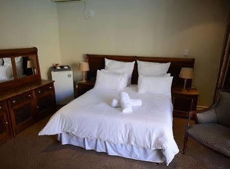Norscot Manor Guest Lodge ساندتون المظهر الخارجي الصورة
